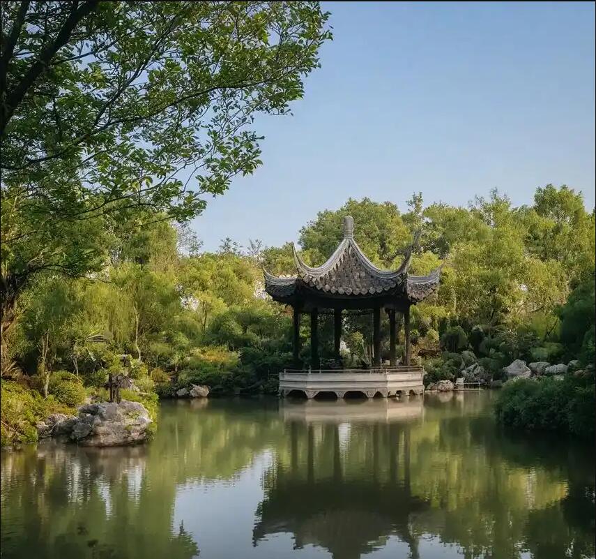 上饶县转身餐饮有限公司